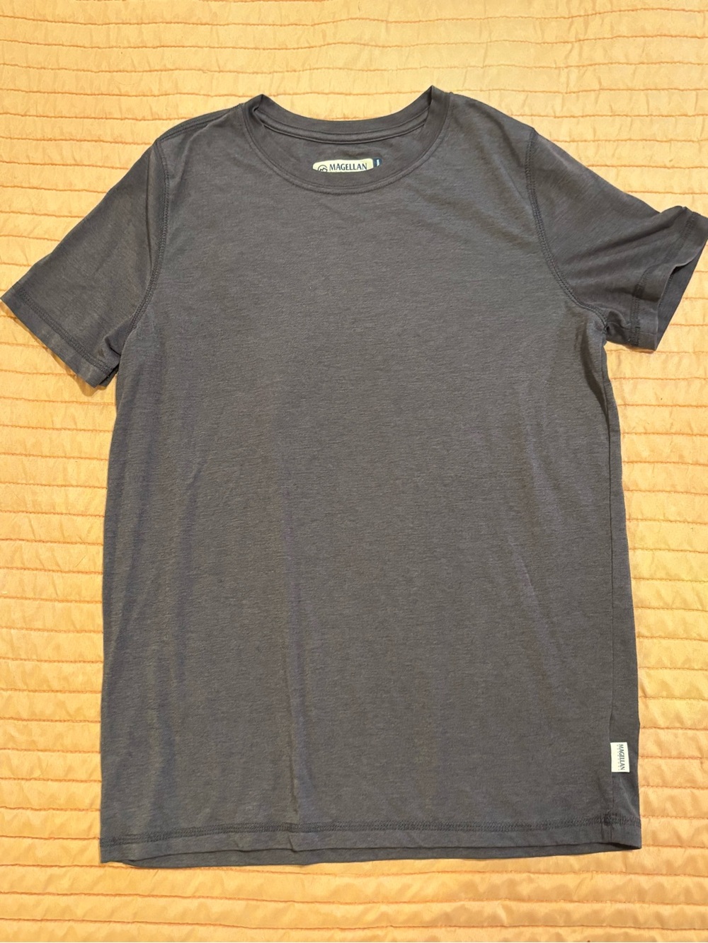 Outdoors Men's Short Sleeve Crew T-Shirt - Charcoal Gray